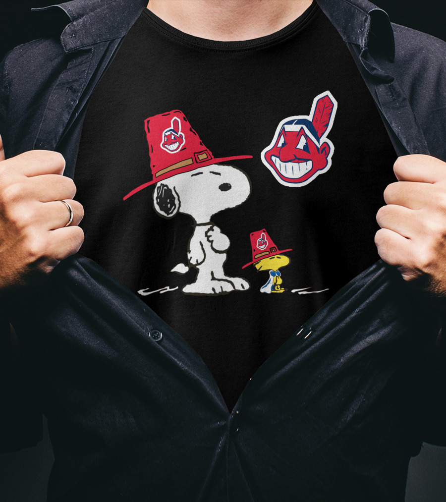 Cleveland Indians Snoopy Woodstock Chief Wahoo Hat T-Shirt