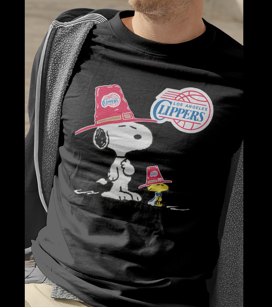 Los Angeles Clippers Snoopy With Woodstock In Team Hats T-Shirt