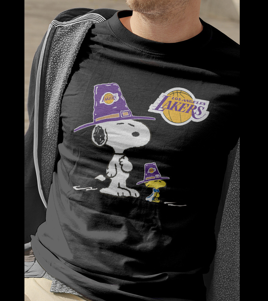 Los Angeles Lakers Snoopy Peanuts Basketball T-Shirt