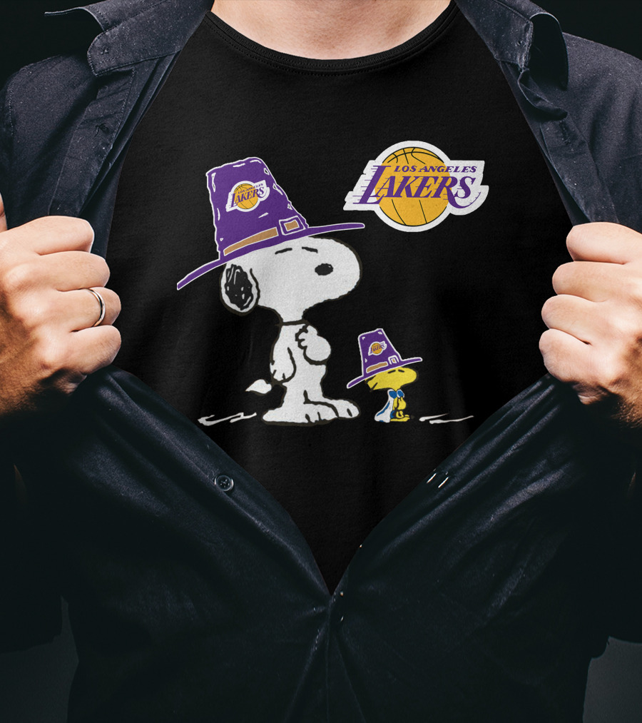 Los Angeles Lakers Snoopy Peanuts Basketball T-Shirt
