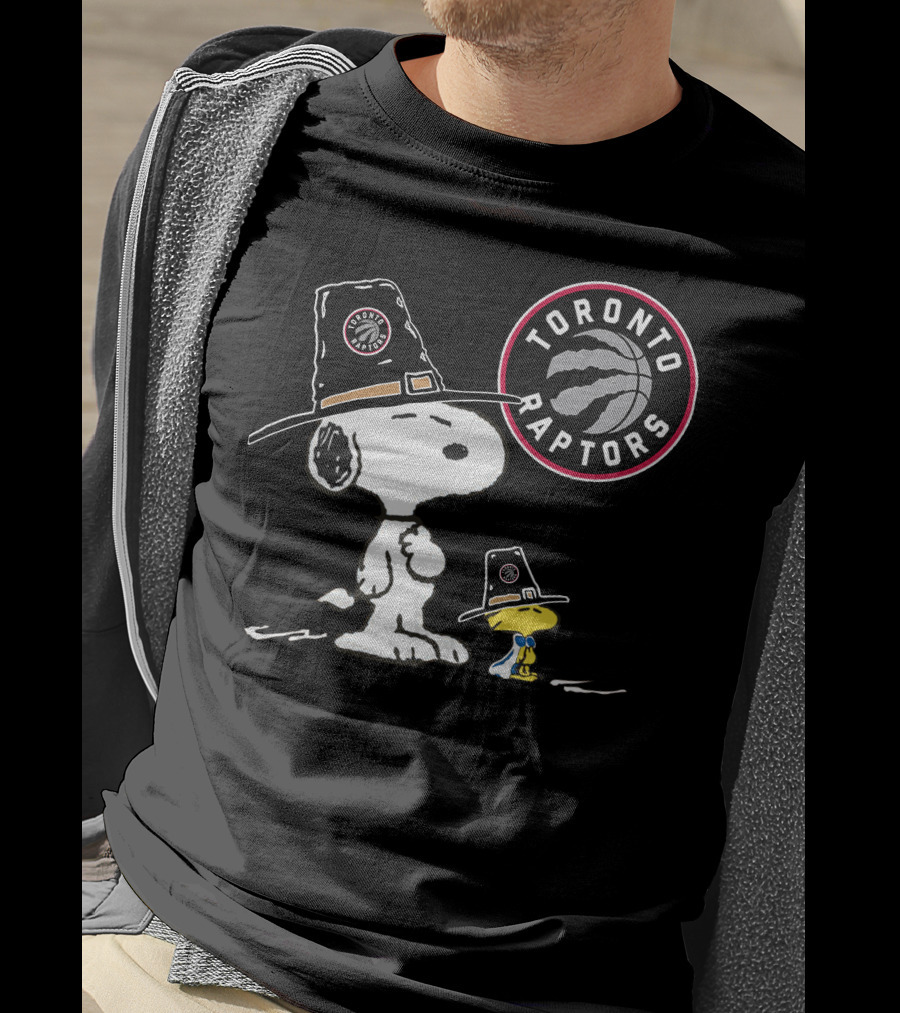 Toronto Raptors Snoopy Woodstock Pilgrim Hats Peanuts Basketball T-Shirt