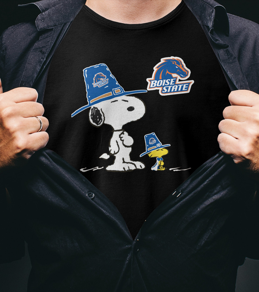 Boise State Broncos Snoopy And Woodstock Pilgrim Hats T-Shirt