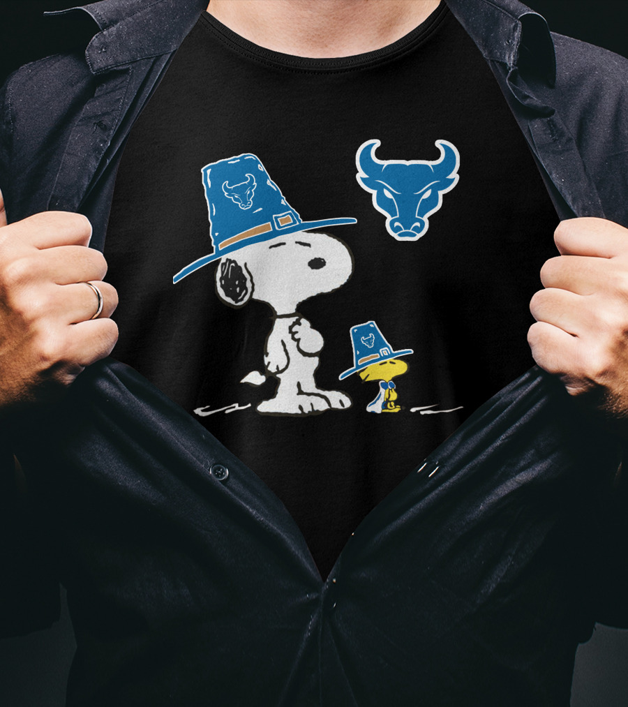 Buffalo Bulls Snoopy Woodstock Blue Pilgrim Hat T-Shirt