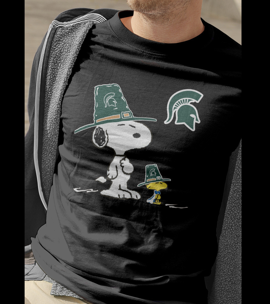 MI State Snoopy Spartan Helmet Woodstock T-Shirt