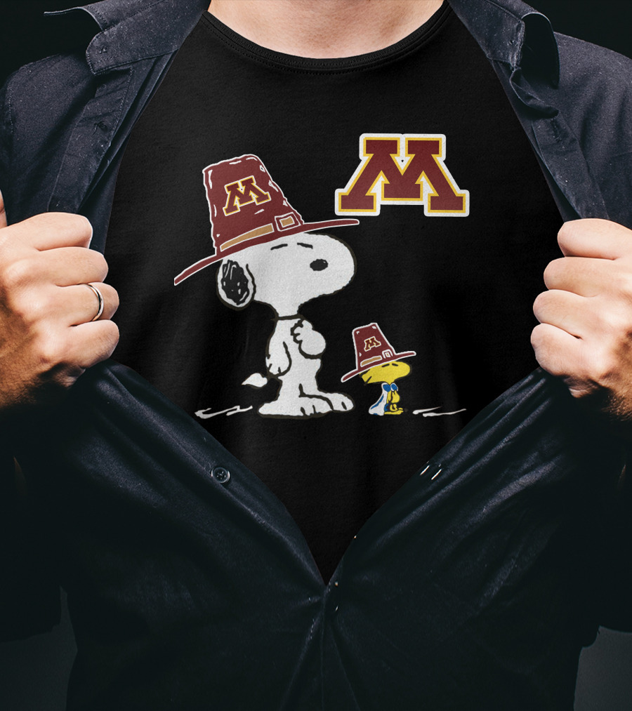 Minnesota Golden Gophers Snoopy Woodstock Team Spirit T-Shirt