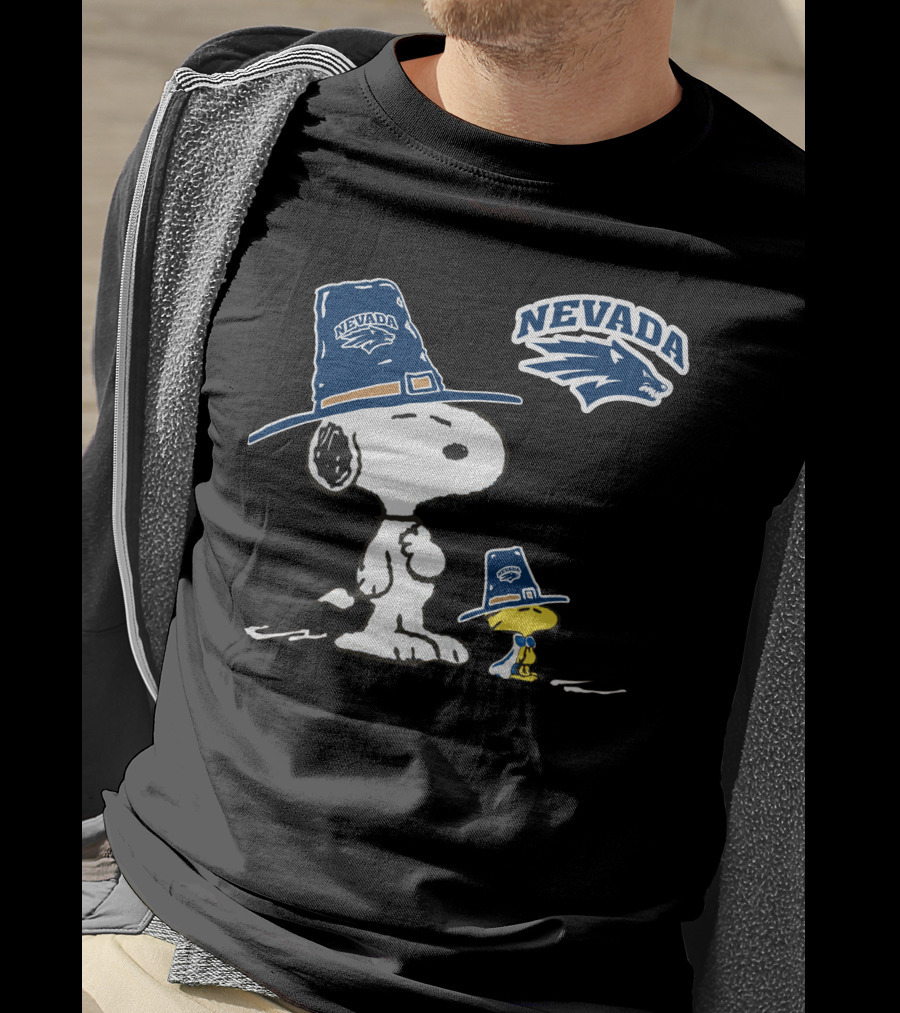 Nevada Wolf Pack Snoopy And Woodstock Pilgrim Hats T-Shirt