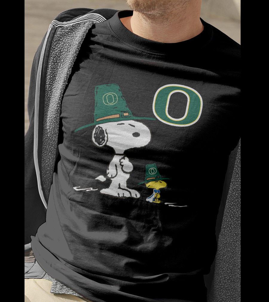 Oregon Ducks Snoopy Woodstock Peanuts O T-Shirt