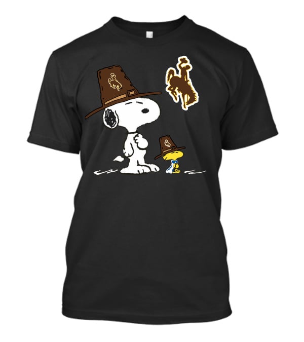 Wyoming Cowboys Snoopy And Woodstock Western Cowboy Hats Brown And Gold T-Shirt