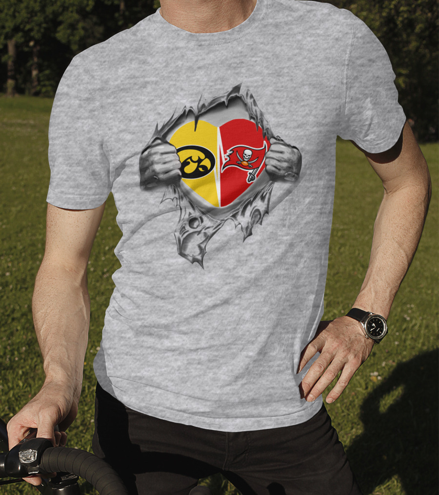 Iowa Hawkeyes Buccaneers Heart Logo Split T-Shirt