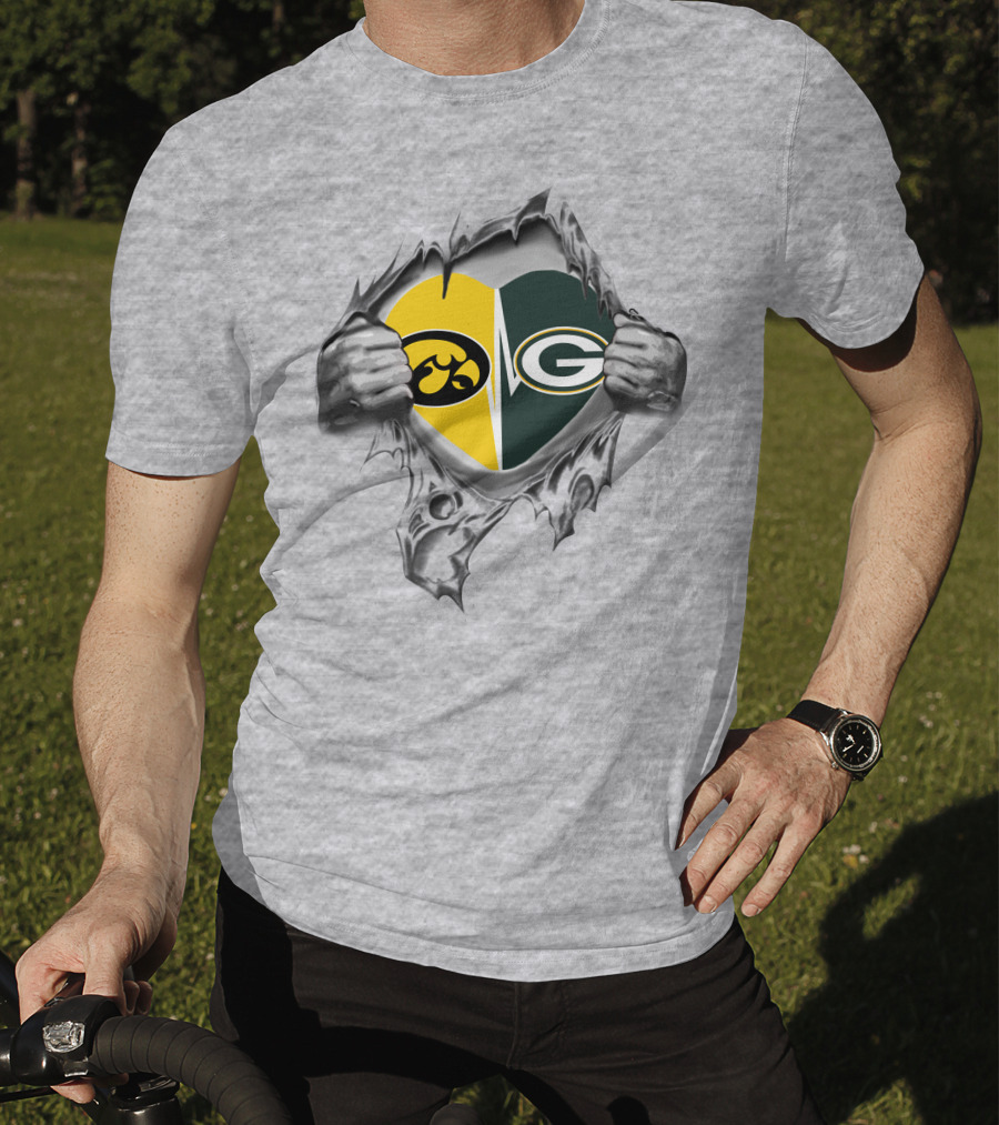 Iowa Hawkeyes Packers Rivalry Heart T-Shirt