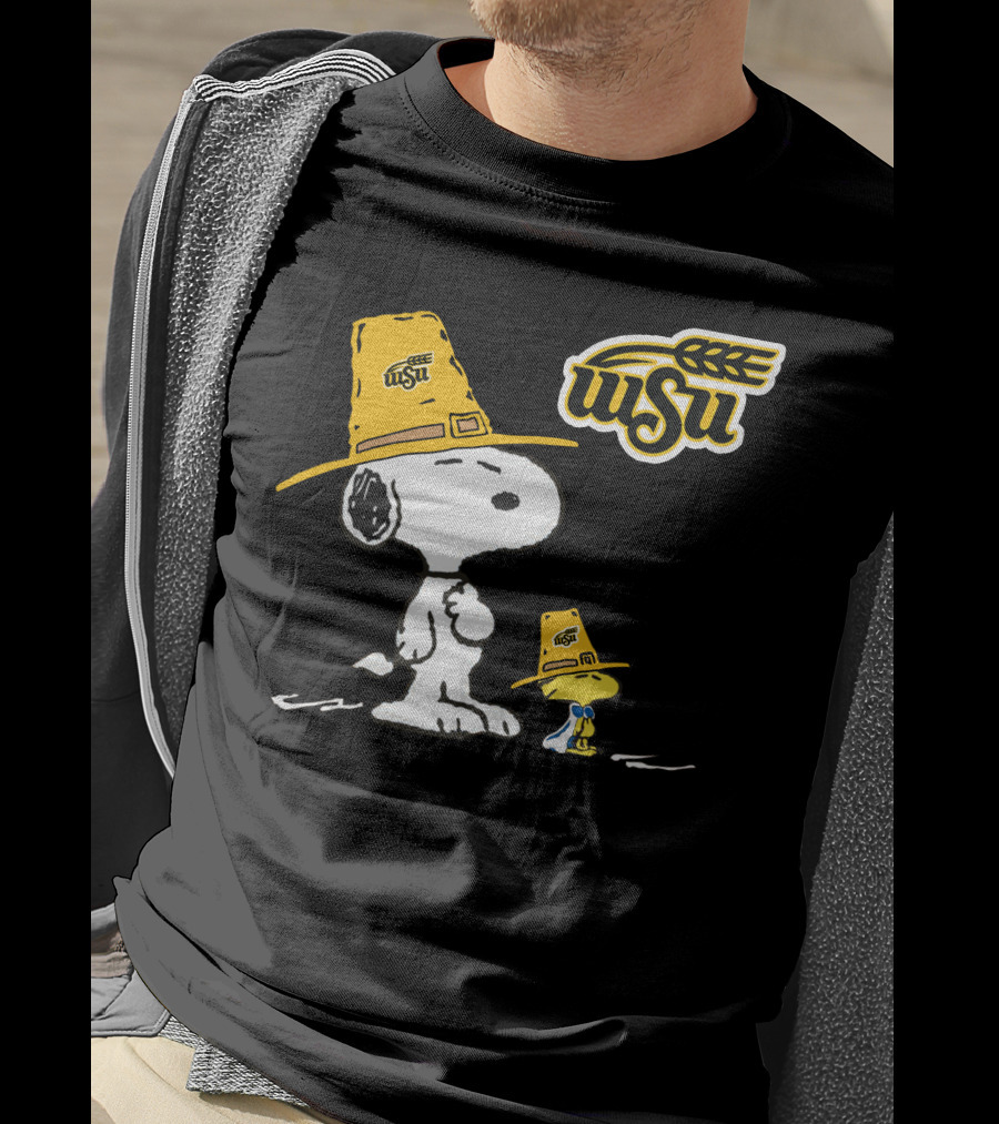 Wichita State WSU Snoopy Woodstock Pilgrim Hat T-Shirt