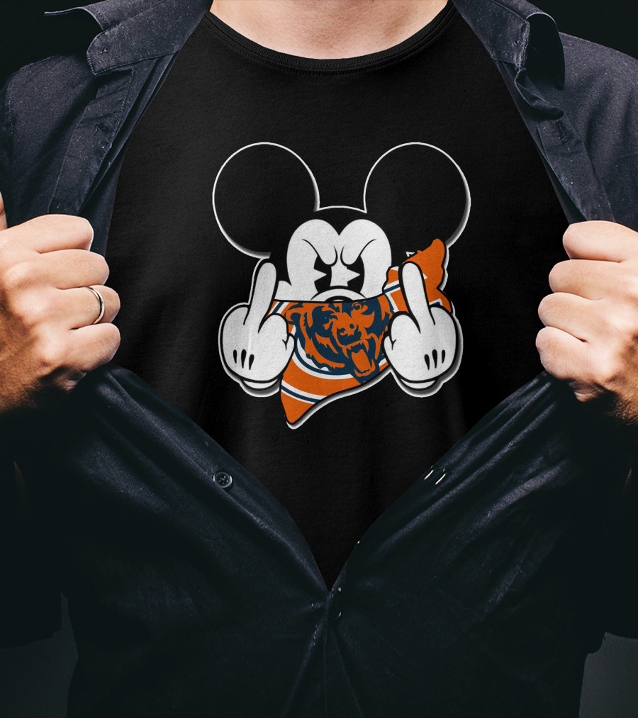 Mickey Mouse Chicago Bears Middle Finger Gesture T-Shirt
