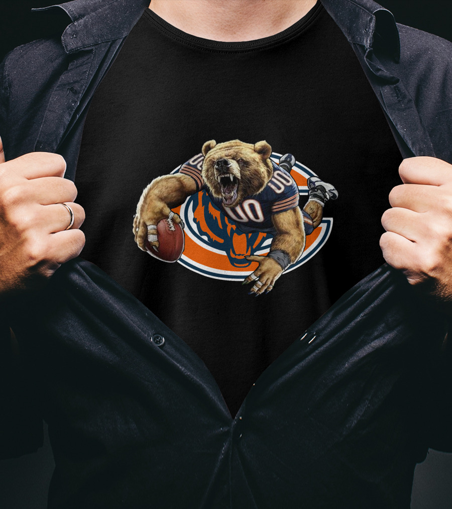 Chicago Bears Football Bear Pouncing T-Shirt