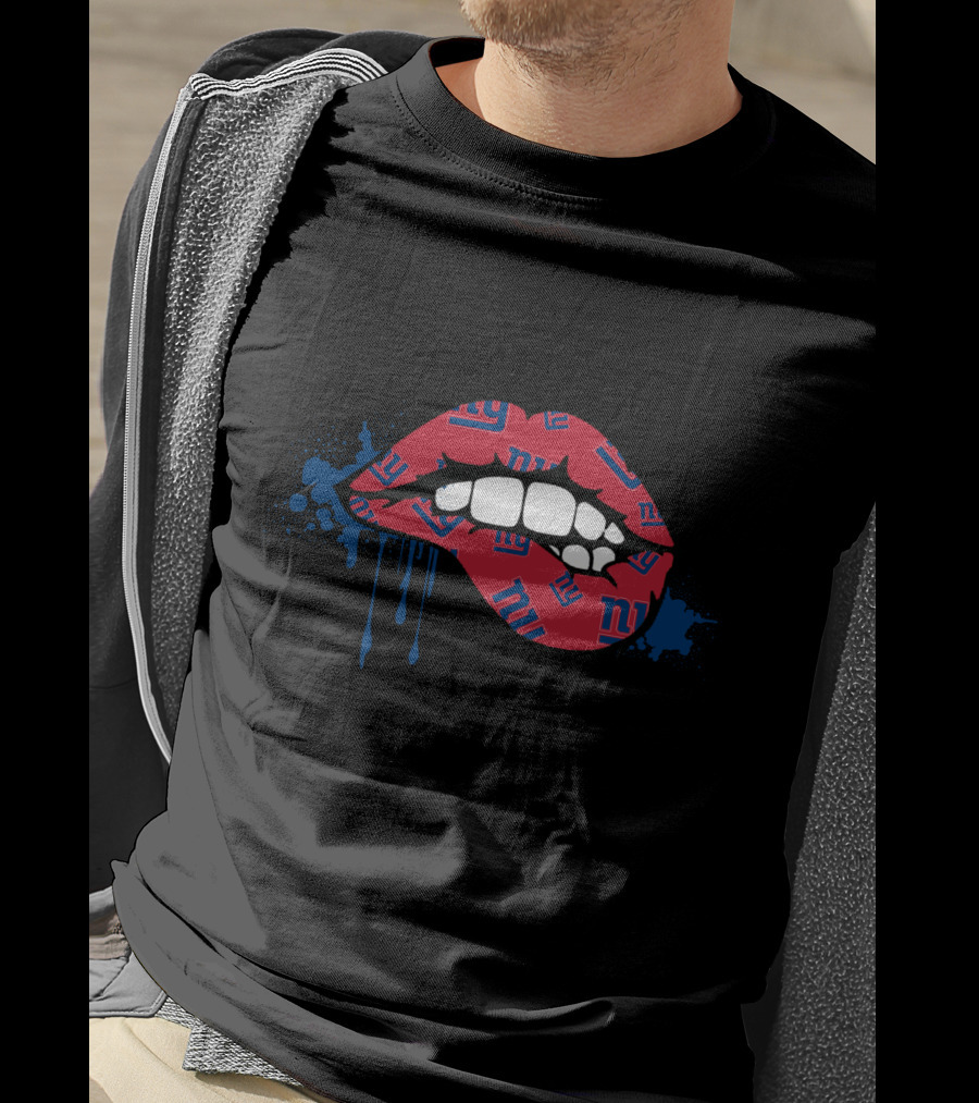New York Giants Dripping Lips Artwork T-Shirt