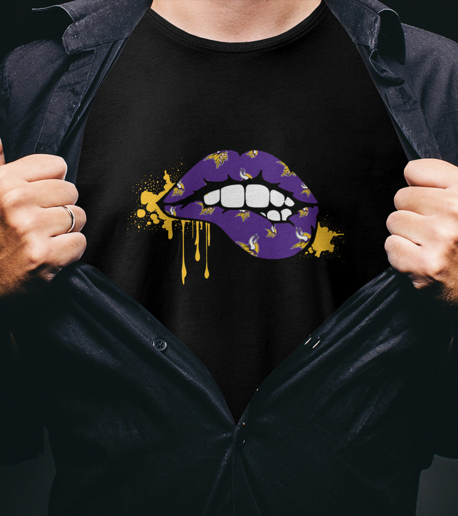 Dripping Lips Purple With Vikings Logos T-Shirt
