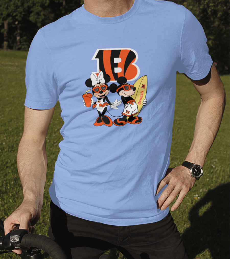 Bengals Mickey And Minnie Vacation Surfer Adventure T-Shirt