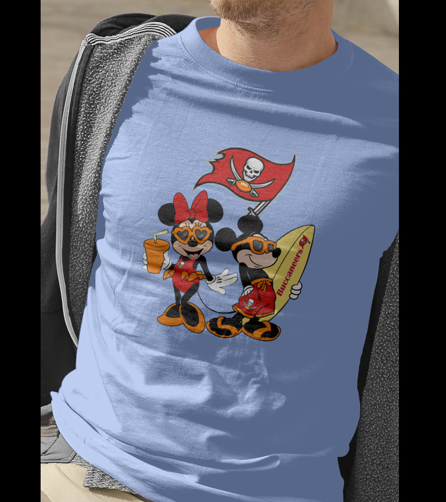 Buccaneers Vacation Mickey And Minnie With Pirate Flag And Surfboard T-Shirt