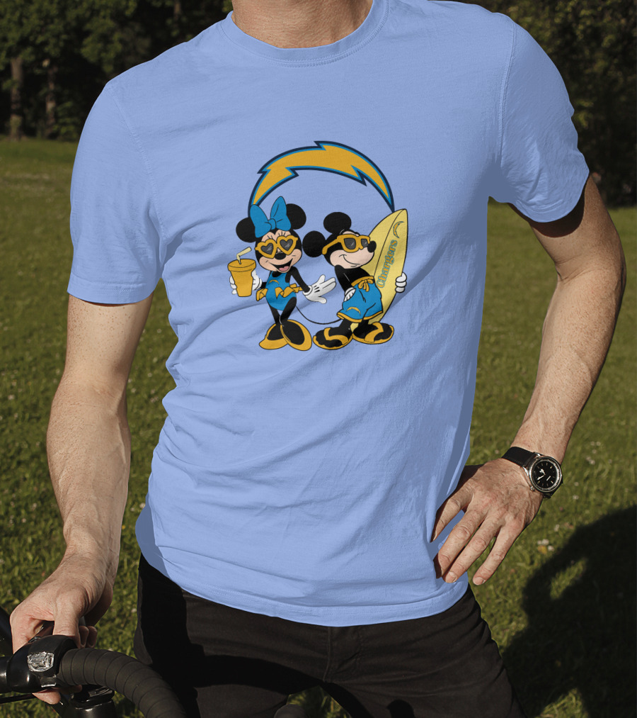 Chargers Mickey Happy Vacation Surfer Duo With Heart Sunglasses T-Shirt