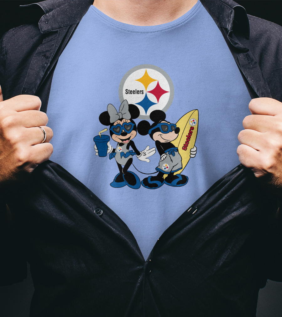 Steelers Mickey And Minnie Happy Vacation Adventure T-Shirt
