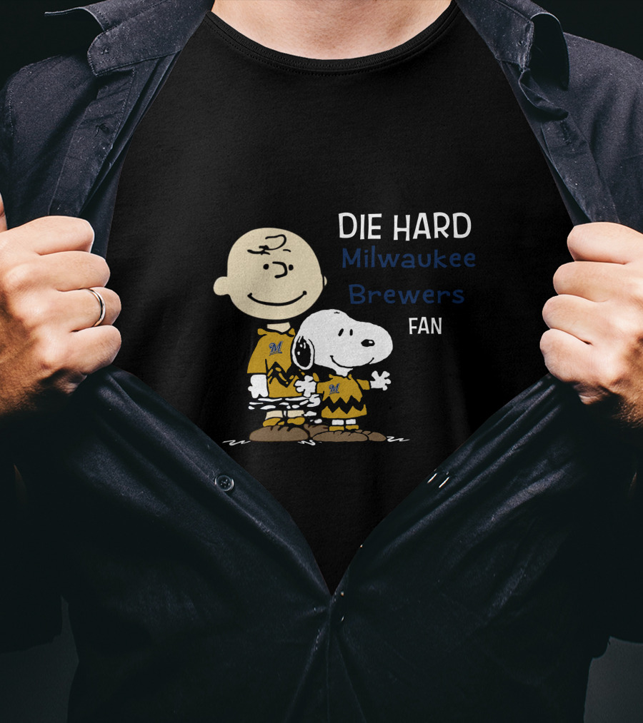Die Hard Milwaukee Brewers Fan Snoopy And Charlie Brown T-Shirt