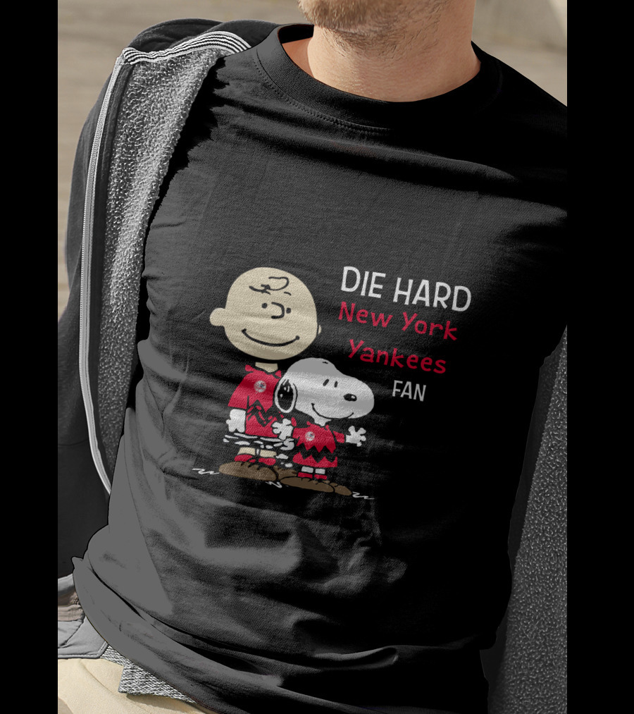 Die Hard New York Yankees Fan Snoopy Charlie Brown Peanuts T-Shirt