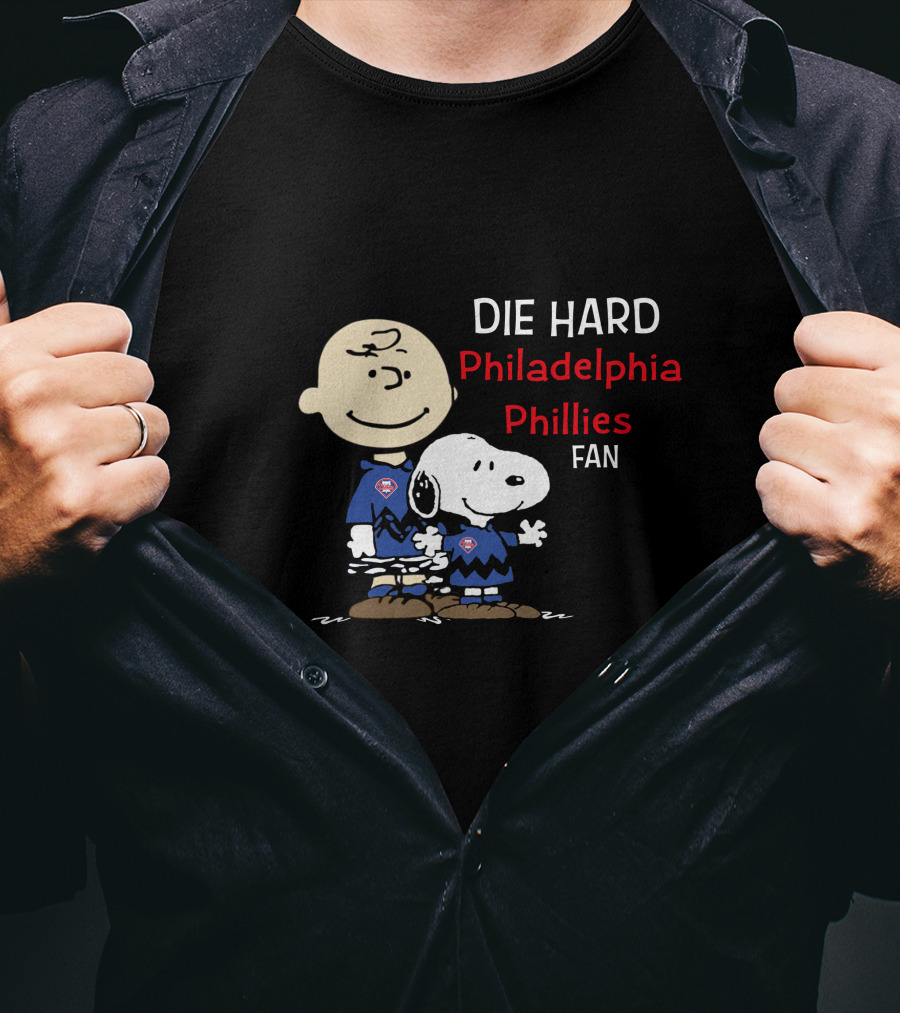 Die Hard Philadelphia Phillies Fan Snoopy And Charlie Brown T-Shirt