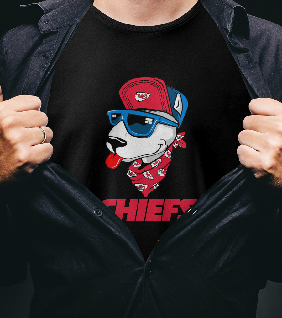 Chiefs Bull Terrier With Red Cap And Sunglasses T-Shirt