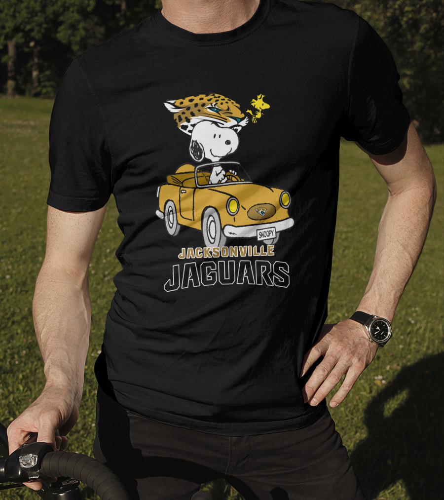 Jacksonville Jaguars Snoopy Driving Car With Woodstock T-Shirt