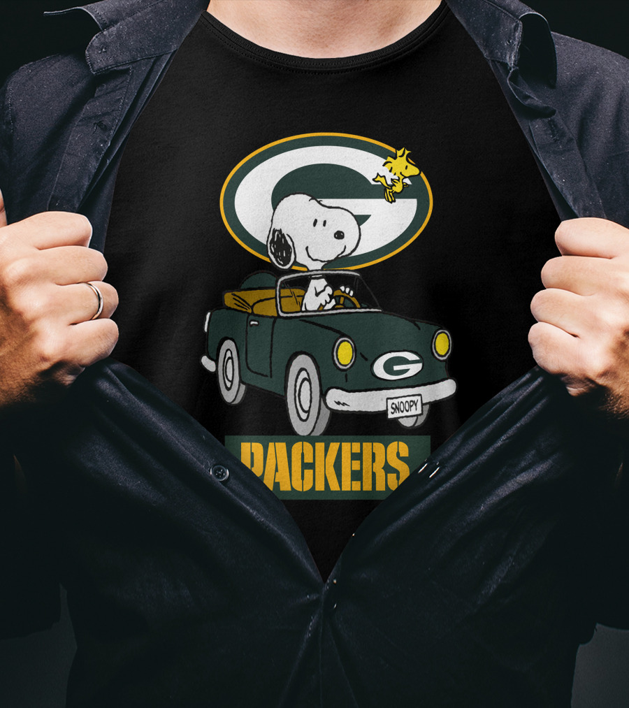 Packers Snoopy Driving Car With Woodstock And Packers T-Shirt