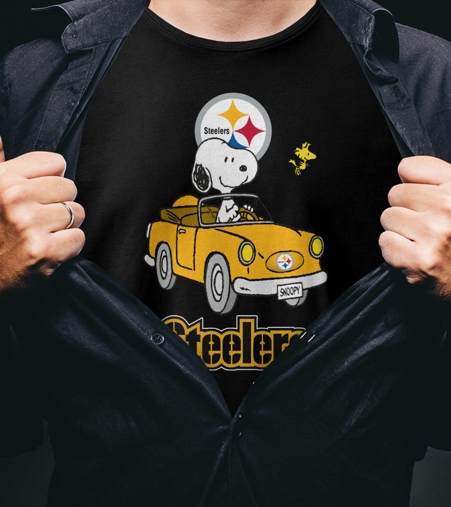 Steelers Snoopy Driving With Woodstock In Yellow Car T-Shirt