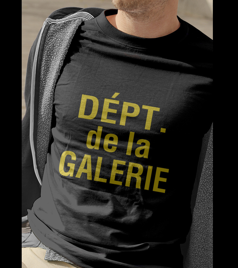 DÉPT. De La GALERIE - Contemporary Fashion T-Shirt
