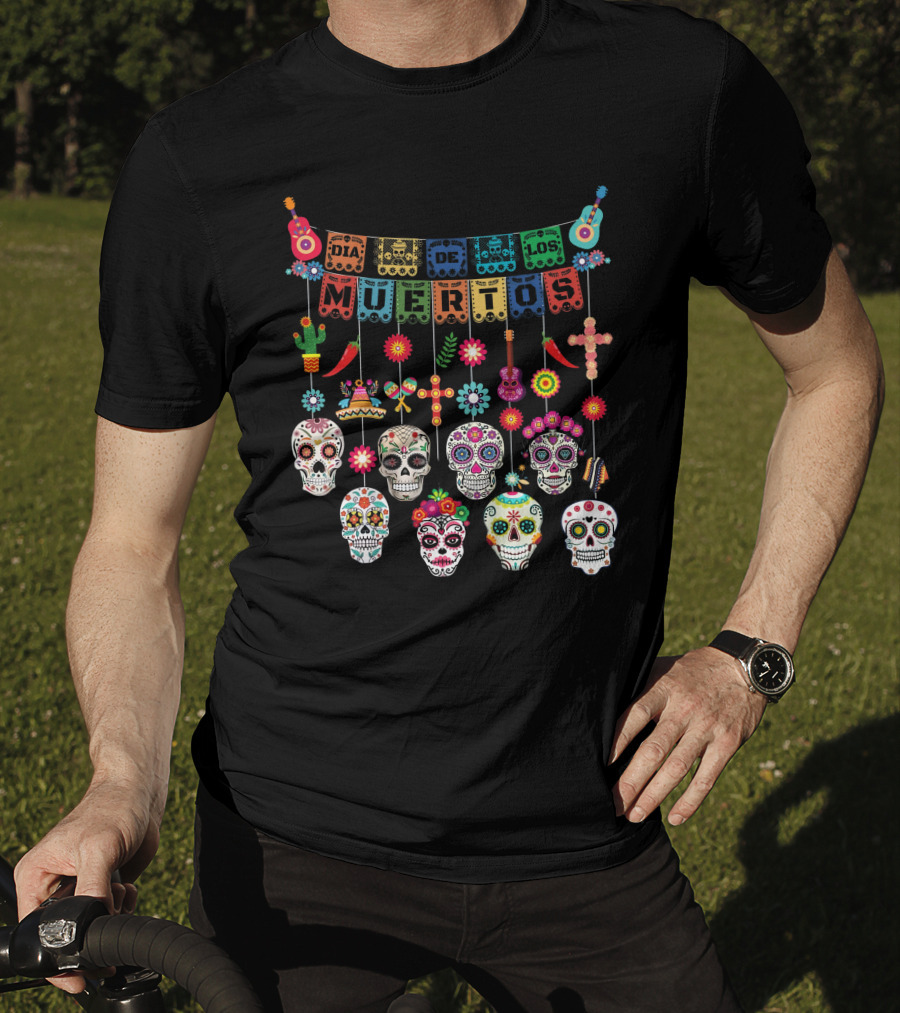 Dia De Los Muertos Colorful Sugar Skulls And Festive Decorations Day Of The Dead T-Shirt