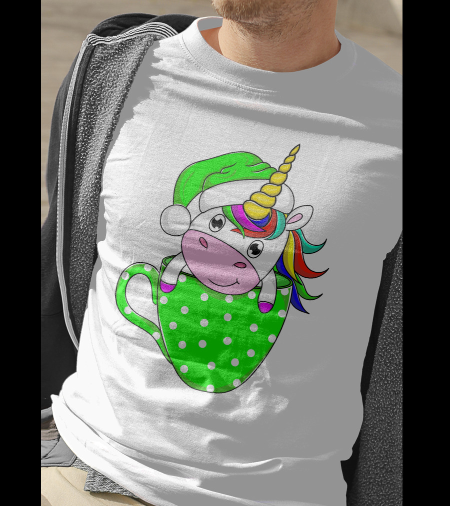 Funny Christmas Unicorn In Santa Hat With Green Polka Dot Cup T-Shirt