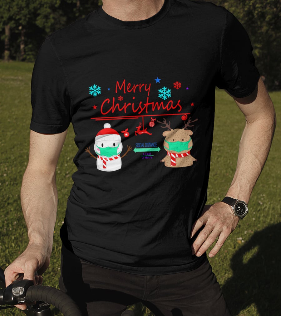 Merry Christmas Social Distance Snowman And Reindeer With Masks T-Shirt