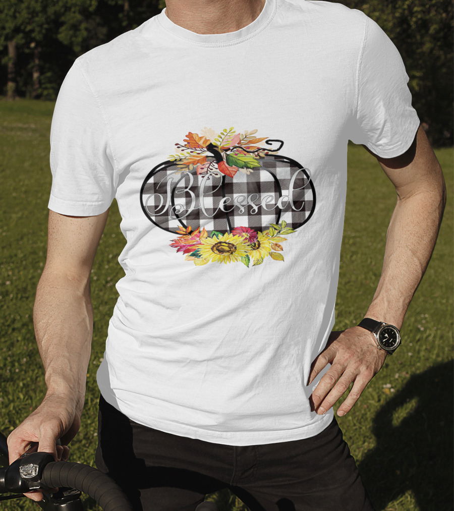 Blessed Buffalo Plaid Pumpkin With Sunflowers And Autumn Leaves T-Shirt