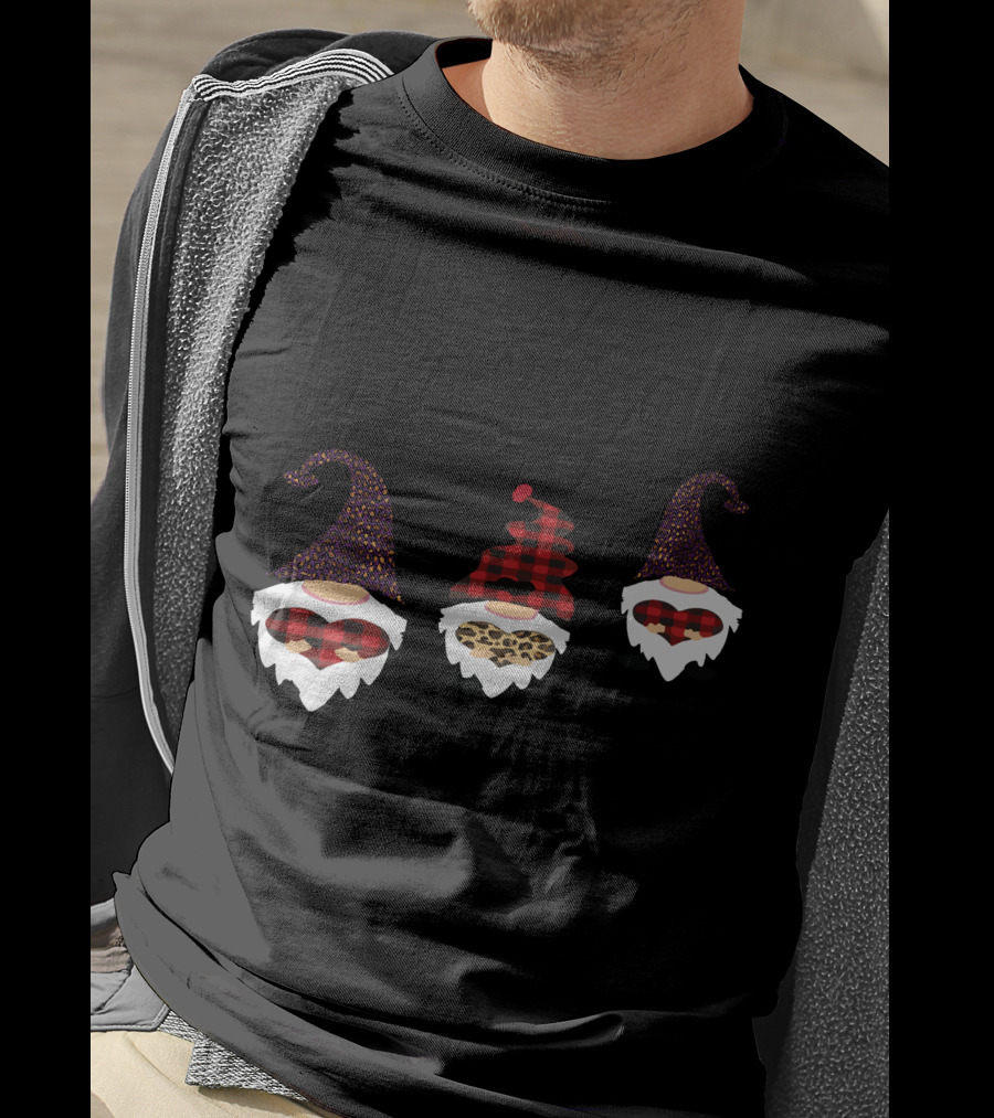 Valentine's Day Love Gnomes With Plaid And Leopard Hearts T-Shirt