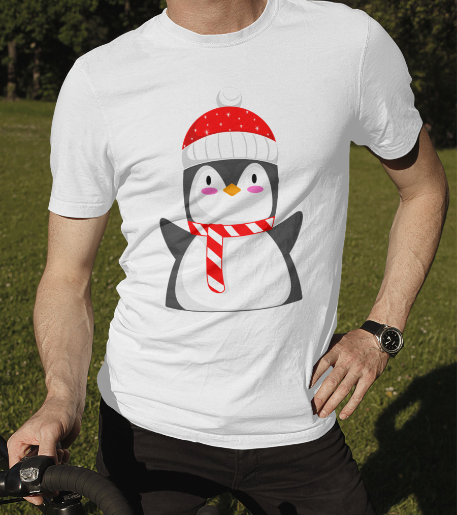 Pinguine Wearing Red Hat And Scarf Resembling A Snowman T-Shirt
