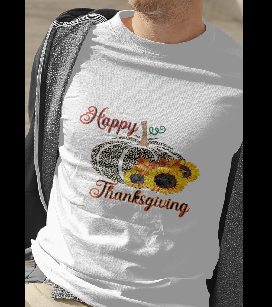 Happy Thanksgiving Leopard Print Pumpkin Sunflowers T-Shirt