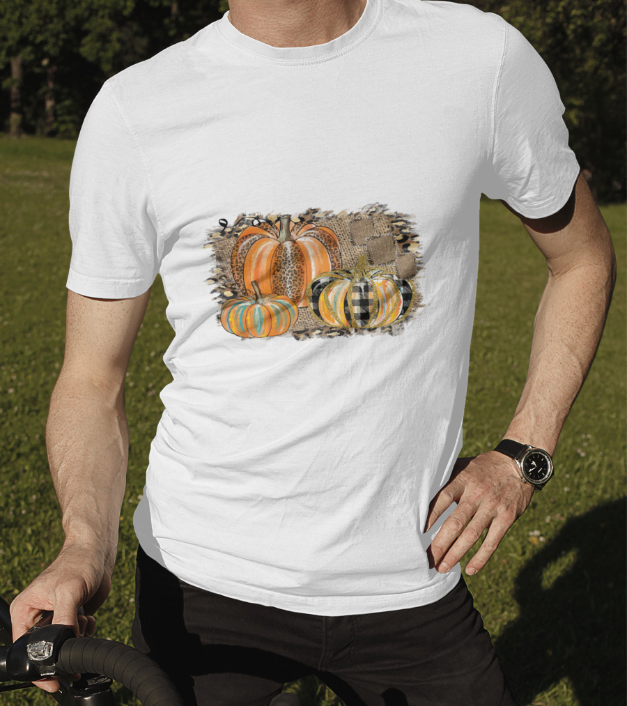Leopard And Plaid Pumpkins Thanksgiving T-Shirt
