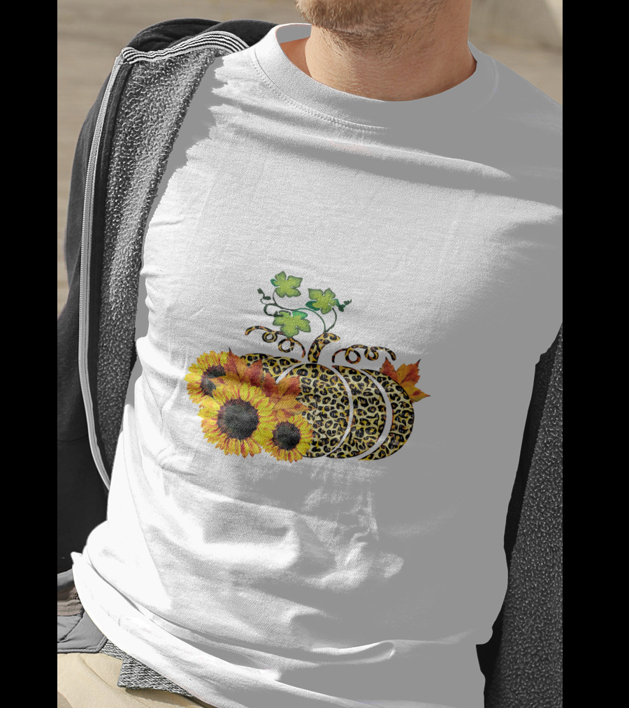 Thanksgiving Leopard Pumpkin Sunflowers And Leaves T-Shirt