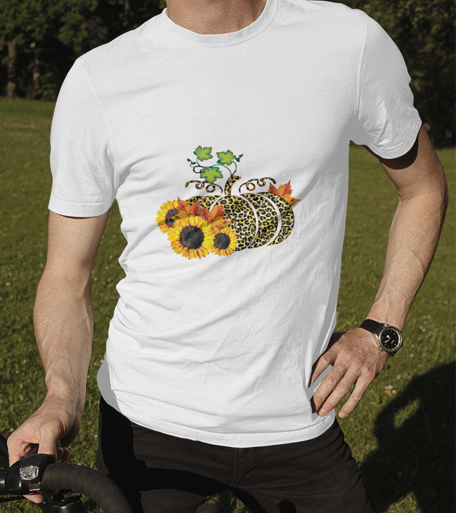 Thanksgiving Leopard Pumpkin Sunflowers And Leaves T-Shirt