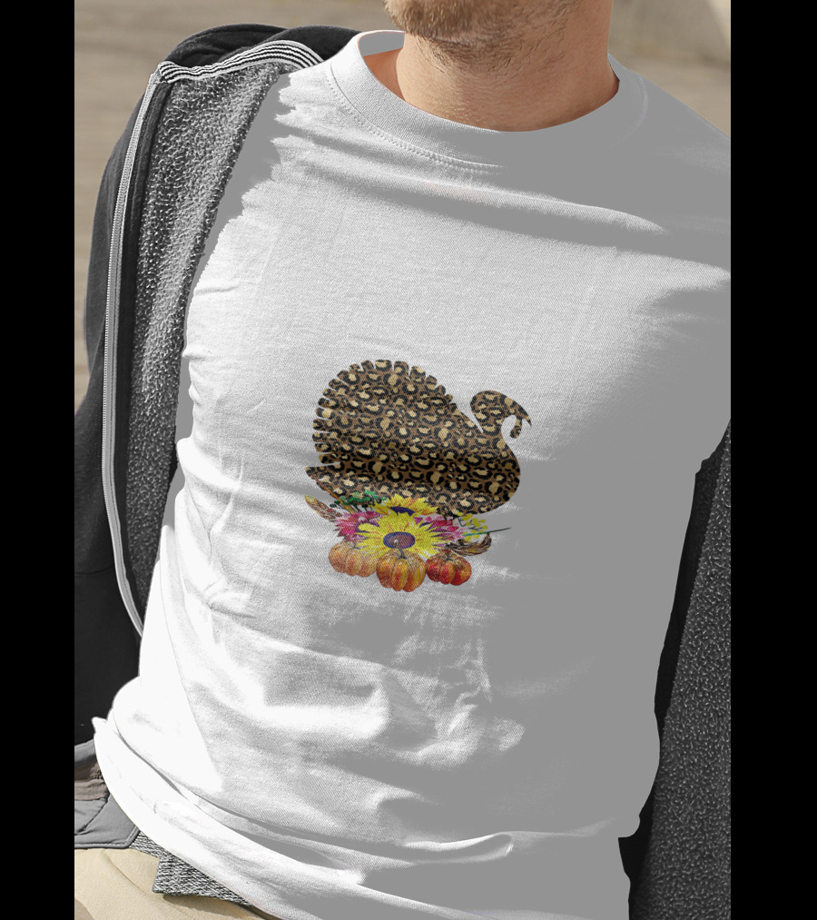Leopard Turkey Thanksgiving With Floral Pumpkin Arrangement T-Shirt