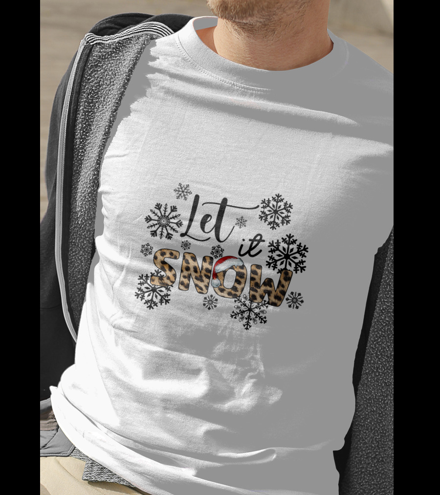 Let It Snow Leopard Santa Hat Snowflakes T-Shirt