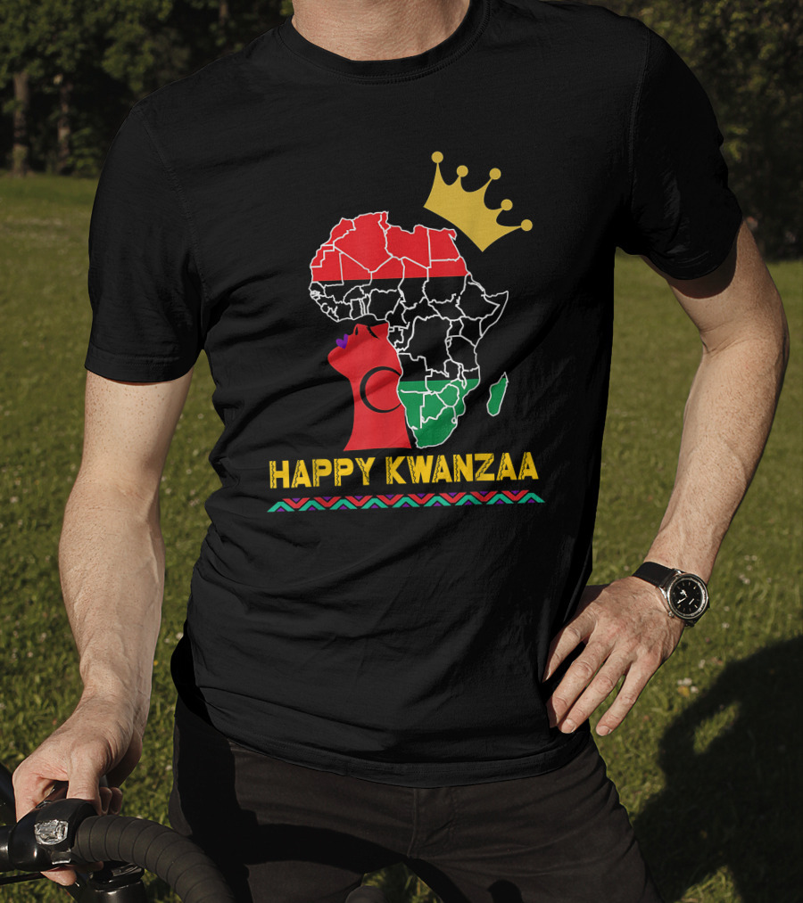 Happy Kwanzaa African Map Black Woman Queen With Crown T-Shirt