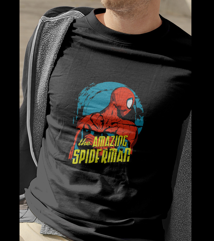 The Amazing Spiderman Heroic Pose T-Shirt
