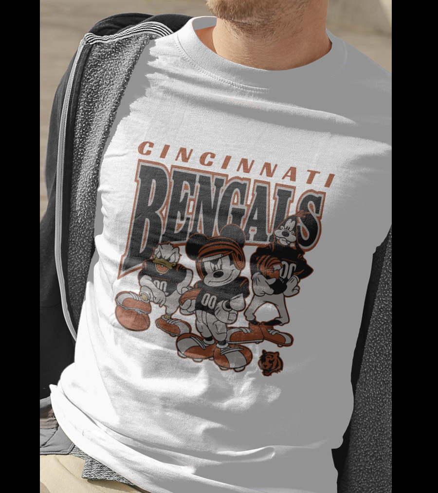 Cincinnati Bengals Disney Characters Vintage NFL Football T-Shirt