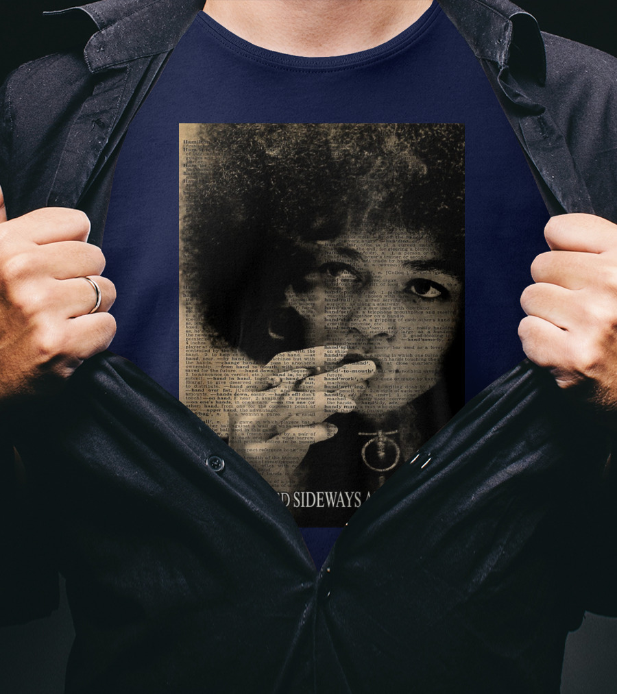 Walls Turned Sideways Are Bridges Angela Davis Portrait Text Overlay T-Shirt