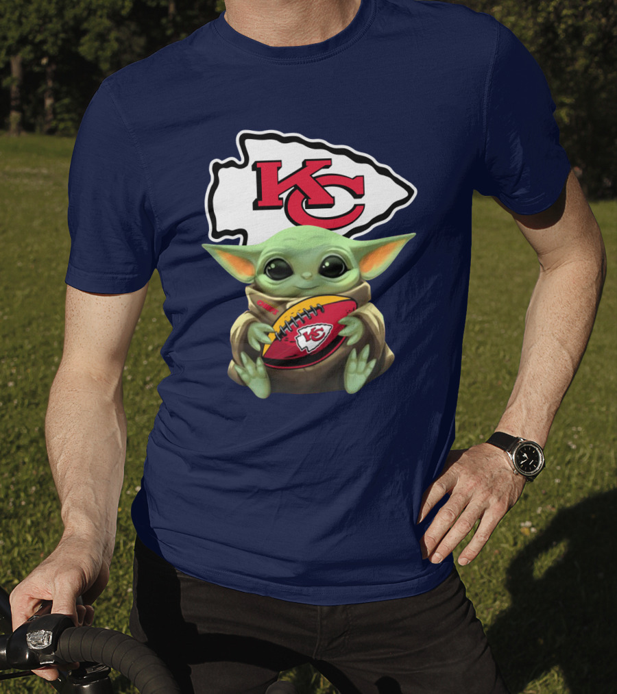 Star Wars The Mandalorian Baby Yoda Kansas City Chiefs Football T-Shirt
