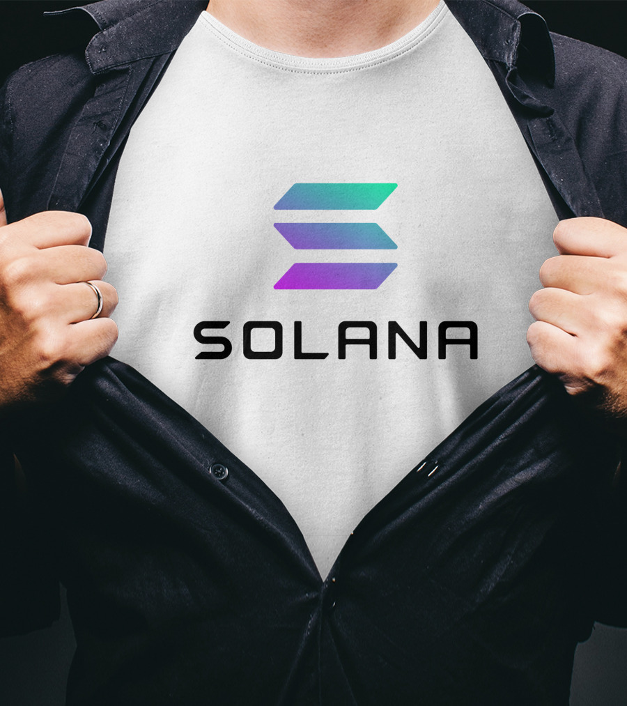 Solana Cryptocurrency Logo Multicolor Gradient T-Shirt