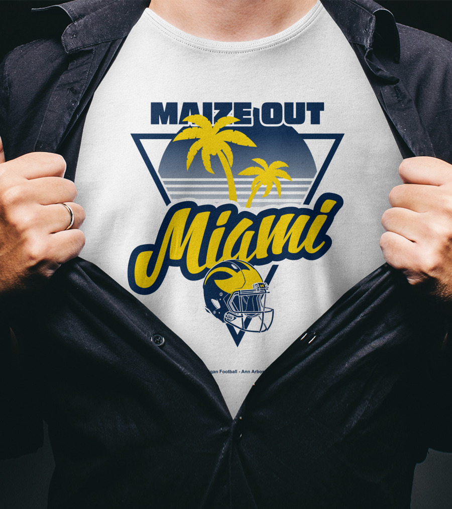 Maize Out Miami Michigan Wolverines Football Palm Trees Helmet Ann Arbor Go Blue T-Shirt